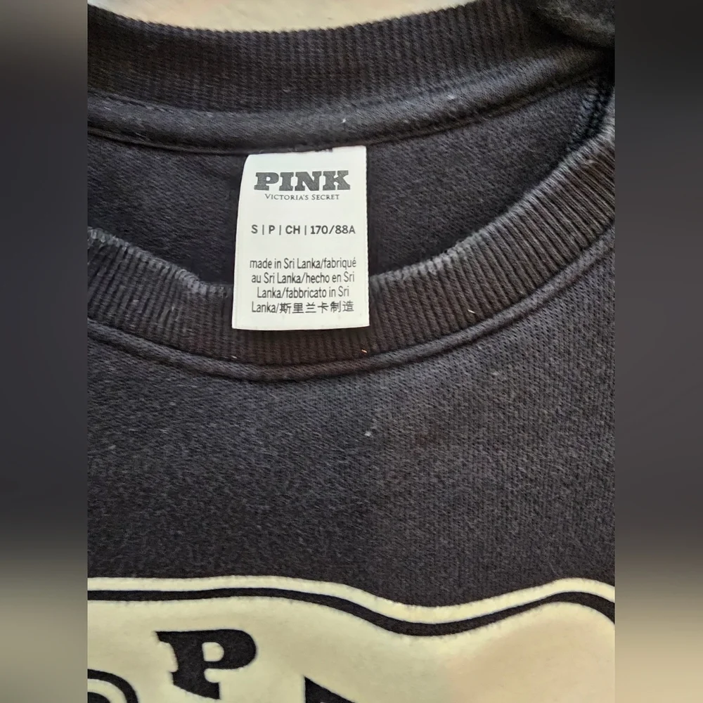 PINK Victoria's Secret Womans  Black Ivy Clasic  Crewneck Sweater